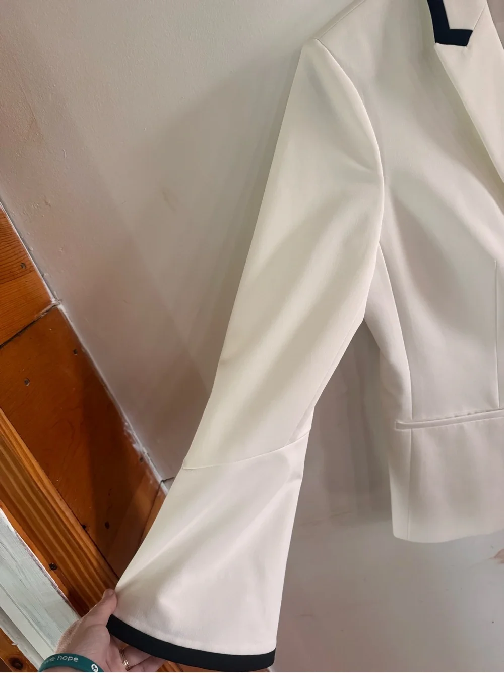 Tommy Hilfiger Women’s 8 Winter White Blazer Career Preppy Quiet Luxury